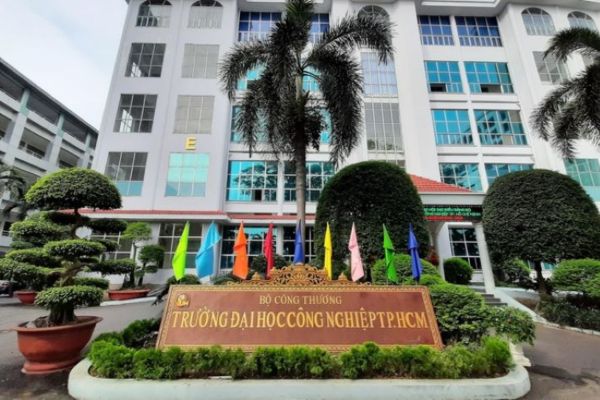 Trường Đại học Công nghiệp TP.HCM