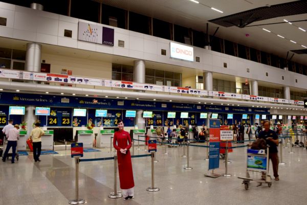 Sân bay quá cảnh