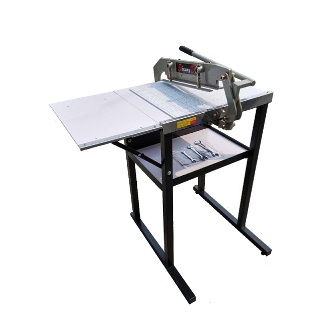 Máy cắt mẫu răng